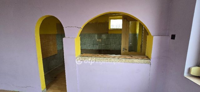 Eladó családi ház, Püspökladányban 17.64 M Ft, 2 szobás