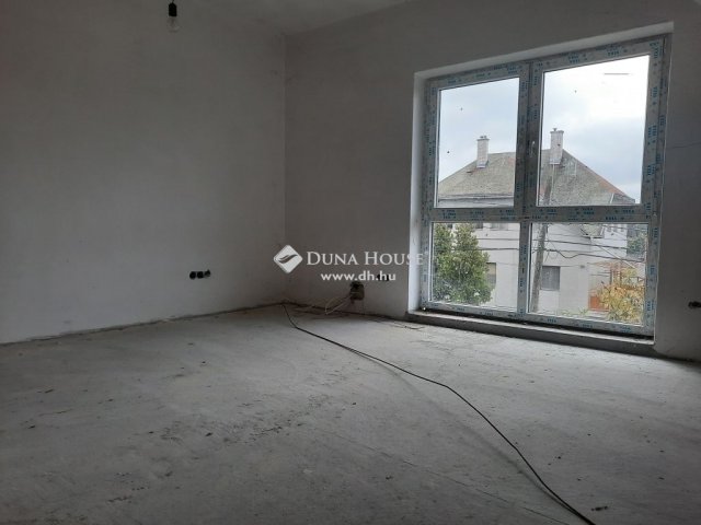 Eladó ikerház, Budapesten, X. kerületben 102 M Ft, 5 szobás