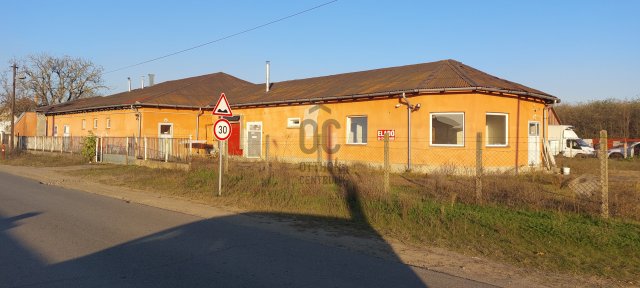 Eladó ipari ingatlan, Vásárosnaményben 70 M Ft