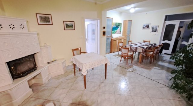 Eladó családi ház, Hajdúszoboszlón 195 M Ft, 6 szobás