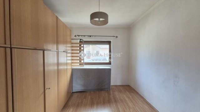 Eladó családi ház, Jakabszálláson 34.9 M Ft, 3 szobás