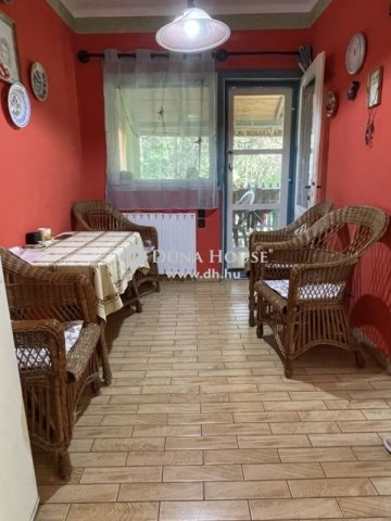 Eladó családi ház, Heréden 63 M Ft, 6 szobás