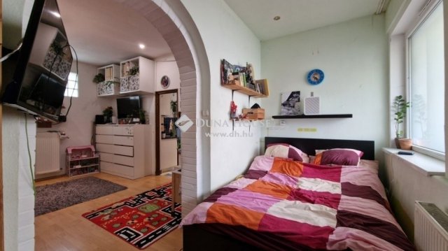 Eladó téglalakás, Budapesten, XXI. kerületben 36.5 M Ft