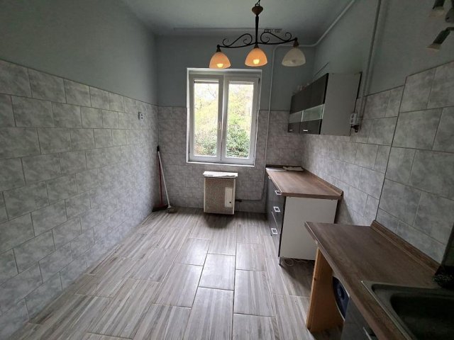 Eladó téglalakás, Budapesten, XIV. kerületben 73.9 M Ft