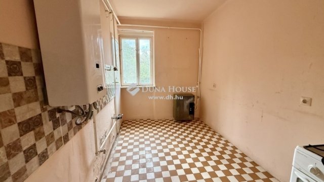 Eladó téglalakás, Hódmezővásárhelyen 18.5 M Ft, 1 szobás
