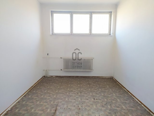Eladó ipari ingatlan, Biharkeresztesen 75.99 M Ft