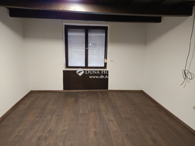 Eladó családi ház, Tápióságon 19.9 M Ft, 3 szobás