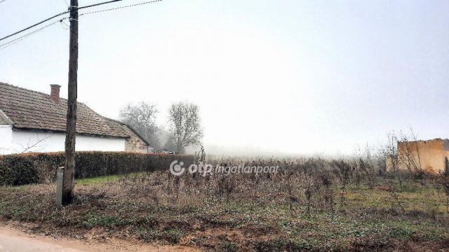 Eladó telek, Tápiószőlősön 4.49 M Ft / költözzbe.hu