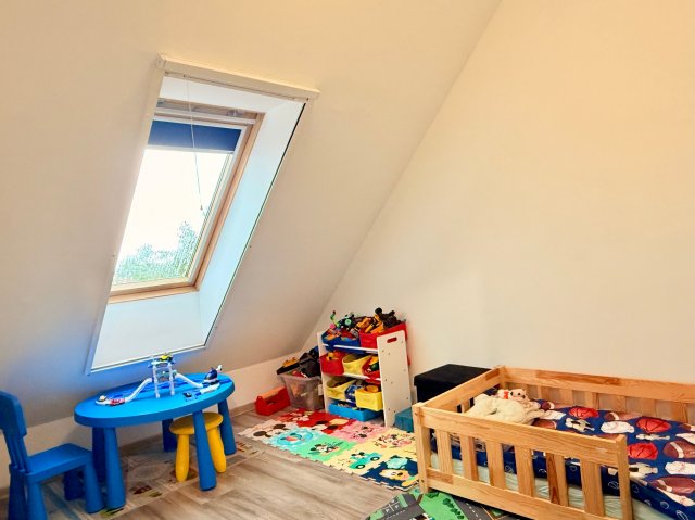 Eladó téglalakás, Deszken 43 M Ft, 3 szobás