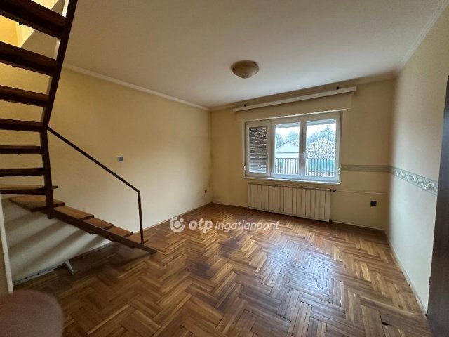 Eladó családi ház, Budapesten, XXI. kerületben 59.9 M Ft