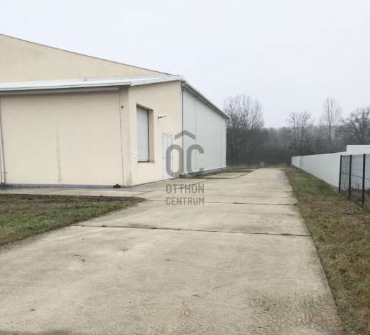 Eladó ipari ingatlan, Tégláson 180 M Ft / költözzbe.hu