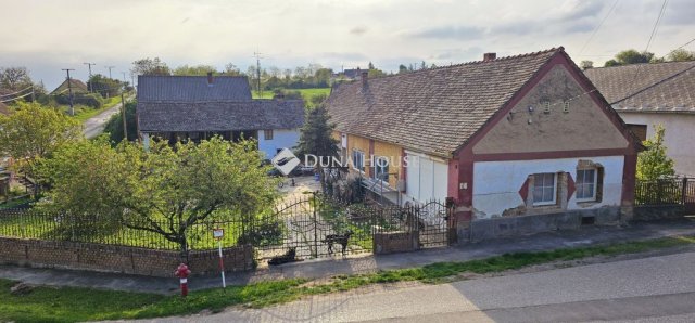 Eladó családi ház, Geresdlakon 16.99 M Ft, 4 szobás