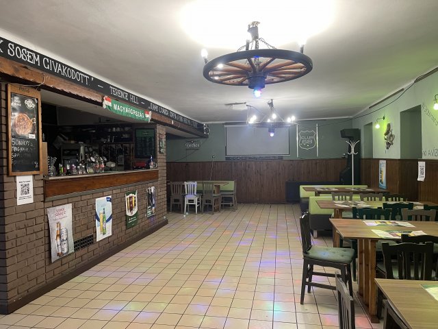 Eladó családi ház, Budaörsön 319 M Ft, 9 szobás