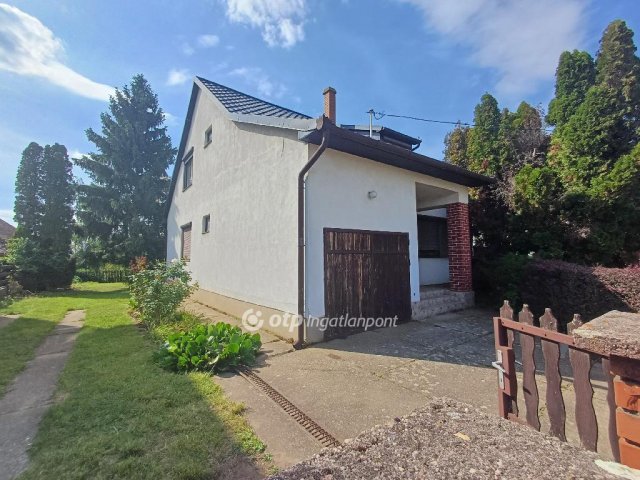 Eladó családi ház, Nagycserkeszen 31.9 M Ft, 5 szobás
