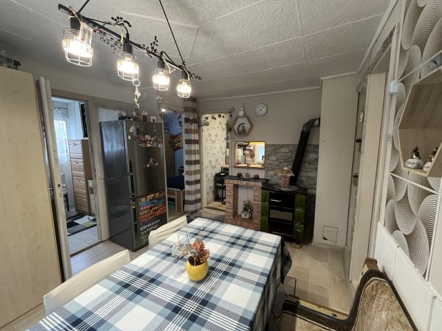 Eladó nyaraló, Rumon 19.99 M Ft, 2 szobás / költözzbe.hu