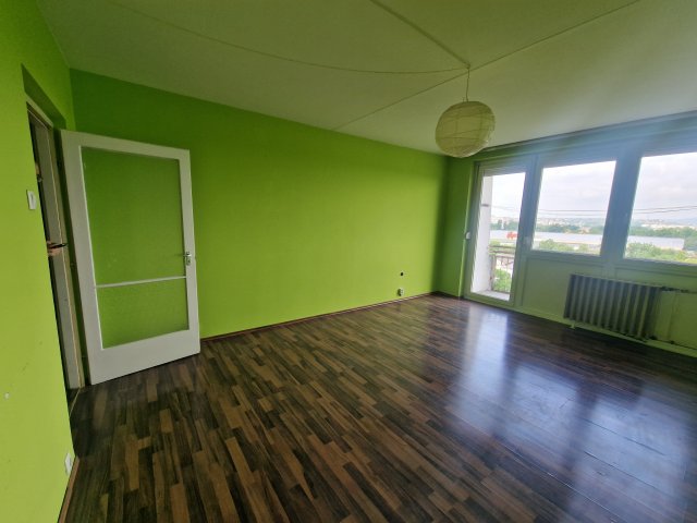 Eladó panellakás, Budapesten, XXI. kerületben 53.5 M Ft, 3 szobás