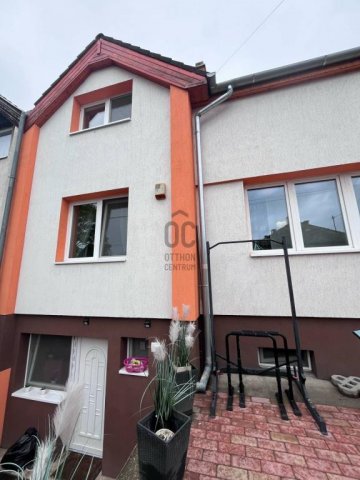 Eladó családi ház, Budapesten, XX. kerületben 130 M Ft, 4 szobás