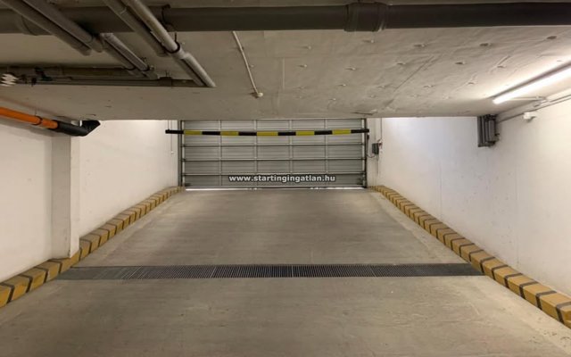 Eladó garázs, Budapesten, VIII. kerületben 6.99 M Ft