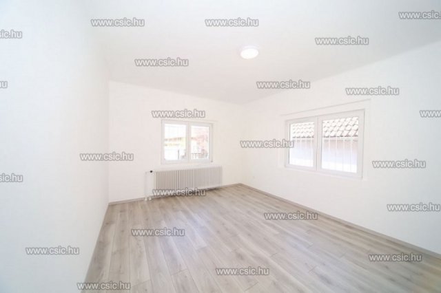 Eladó családi ház, Budapesten, XVIII. kerületben 83.99 M Ft