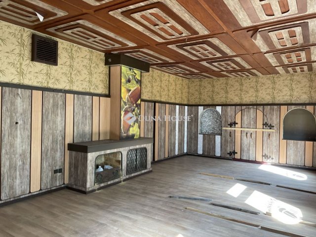 Eladó üzlethelyiség, Szentgotthárdon 70 M Ft