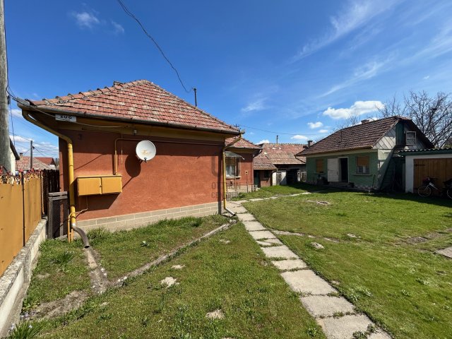 Eladó családi ház, Pilisen 31.99 M Ft, 3 szobás