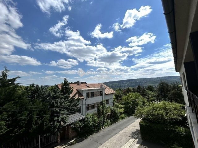 Eladó téglalakás, Budapesten, II. kerületben 170 M Ft