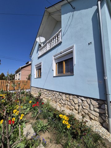 Eladó családi ház, Csornán 59.9 M Ft, 3 szobás
