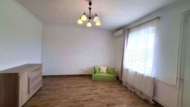 Eladó családi ház, Ádándon 59 M Ft, 11 szobás