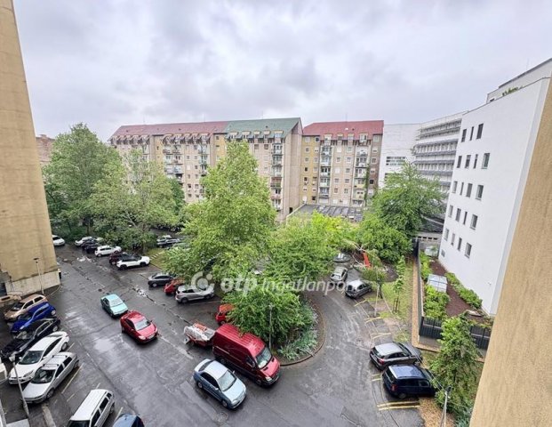 Eladó téglalakás, Budapesten, IX. kerületben 84.5 M Ft, 3 szobás