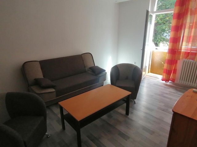 Kiadó téglalakás, albérlet, Nyíregyházán 140 E Ft / hó