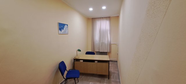 Kiadó iroda, Szegeden, Szilágyi utcában 50 E Ft / hó, 1 szobás