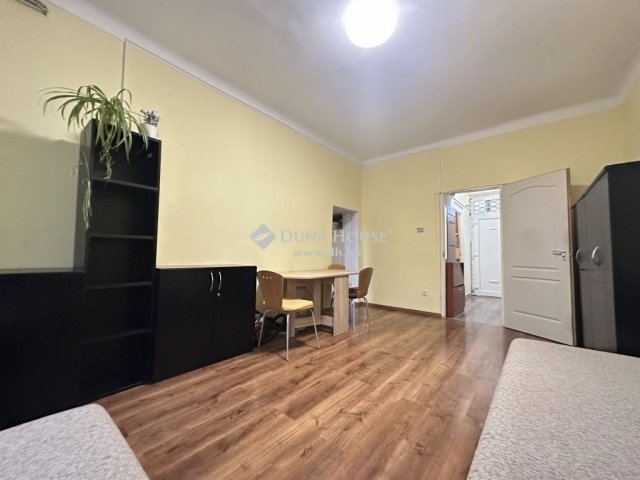 Eladó téglalakás, Budapesten, X. kerületben 52.9 M Ft, 2 szobás