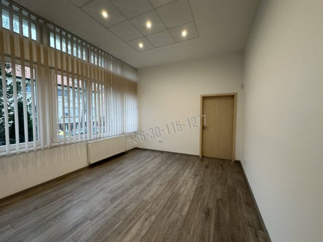 Kiadó ipari ingatlan, Győrött 69 E Ft / hó