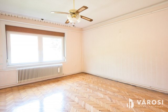 Eladó családi ház, Algyőn 55 M Ft, 4 szobás