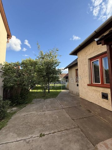 Eladó családi ház, Püspökladányban 35 M Ft, 3 szobás