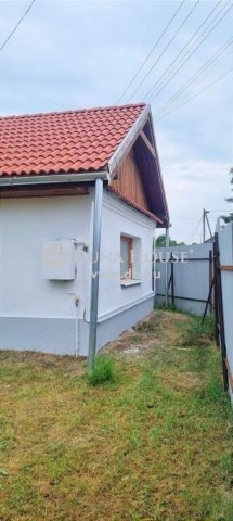Eladó családi ház, Tápióbicskén 25 M Ft, 3 szobás