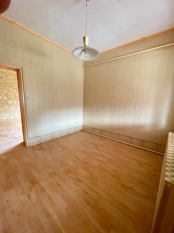 Eladó családi ház, Alsópetényen 31.8 M Ft, 3 szobás