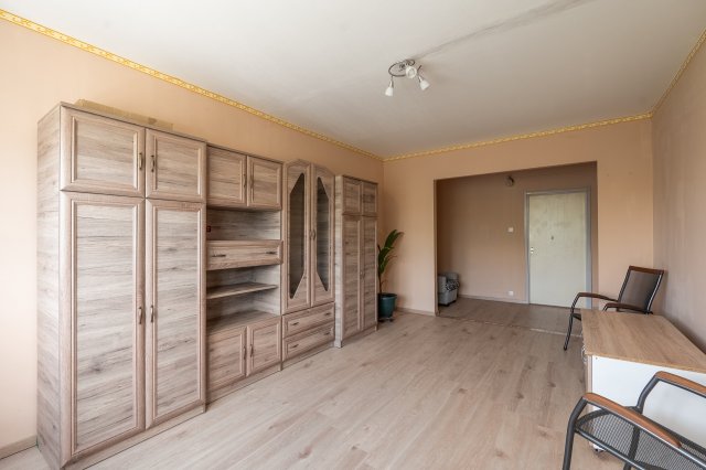 Eladó panellakás, Oroszlányban 25.9 M Ft, 2 szobás
