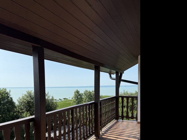 Eladó családi ház, Balatonalmádiban 520 M Ft, 5 szobás