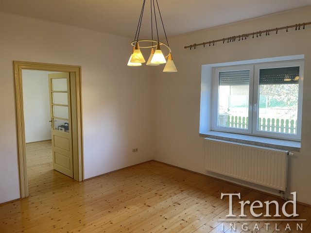 Eladó telek, Dunaújvárosban 55 M Ft, 5 szobás