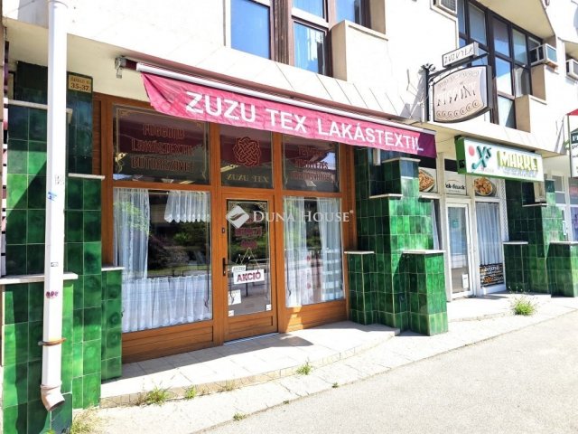 Kiadó üzlethelyiség, Pécsett 270 E Ft / hó