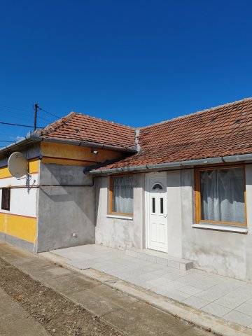 Eladó családi ház, Törökszentmiklóson 15.6 M Ft, 3 szobás
