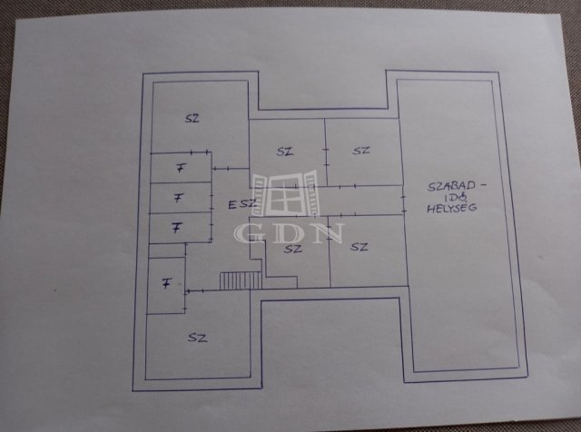 Eladó családi ház, Zamárdiban 420 M Ft, 10+2 szobás