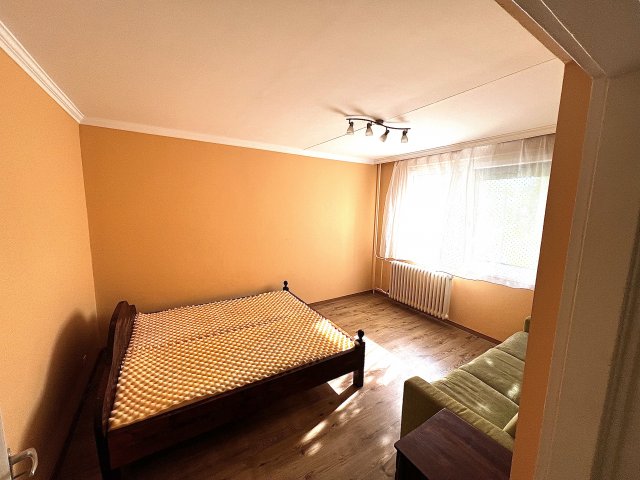 Kiadó téglalakás, albérlet, Debrecenben 175 E Ft / hó, 2 szobás