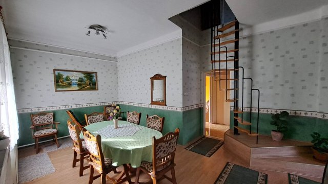 Eladó családi ház, Tiszaalpáron 34.9 M Ft, 3 szobás