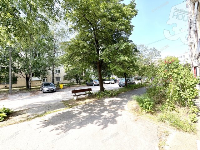 Eladó téglalakás, Nagykőrösön 31.6 M Ft, 2 szobás
