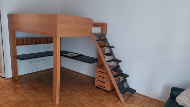 Eladó téglalakás, Budapesten, XI. kerületben, Budaörsi úton