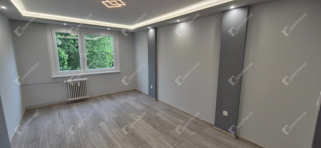 Eladó panellakás, Miskolcon 34.9 M Ft, 2 szobás