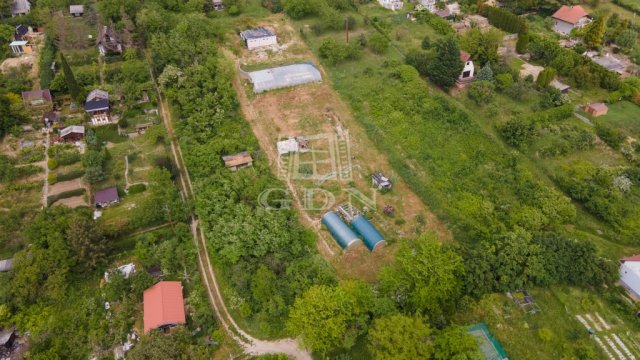 Eladó telek, Vácon 37 M Ft / költözzbe.hu