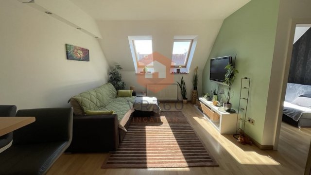 Eladó téglalakás, Pécsett 62.5 M Ft, 3 szobás